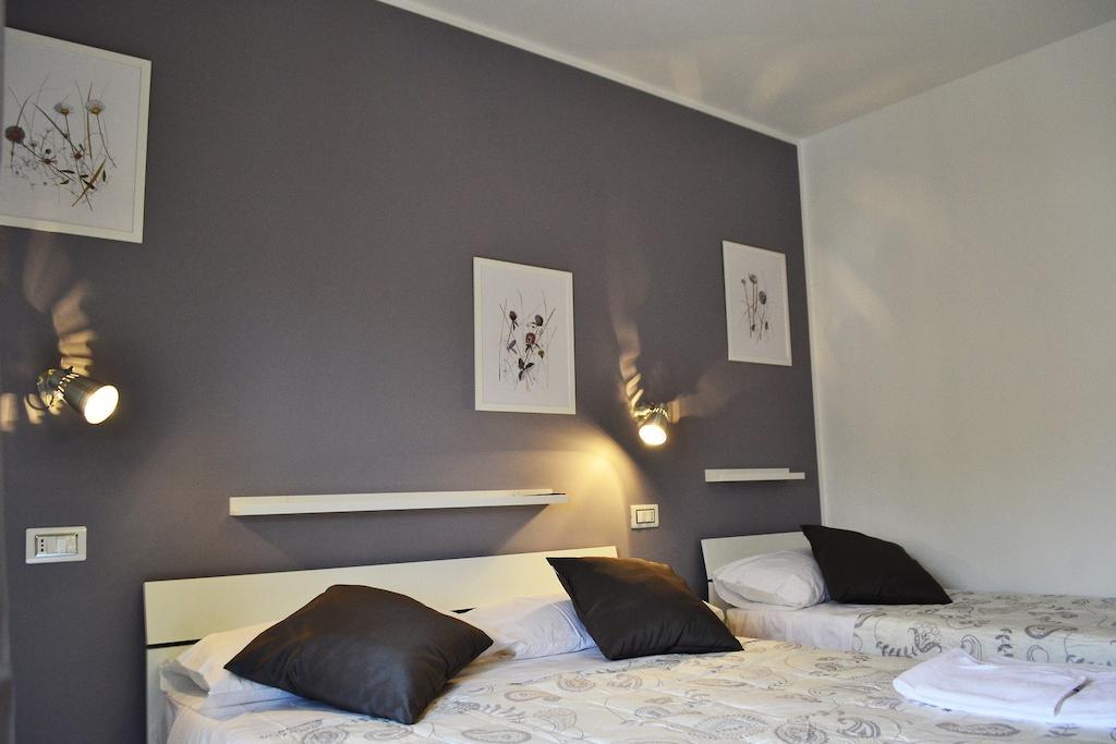 Sogni D'Oro - Guest House Pineto Quarto foto